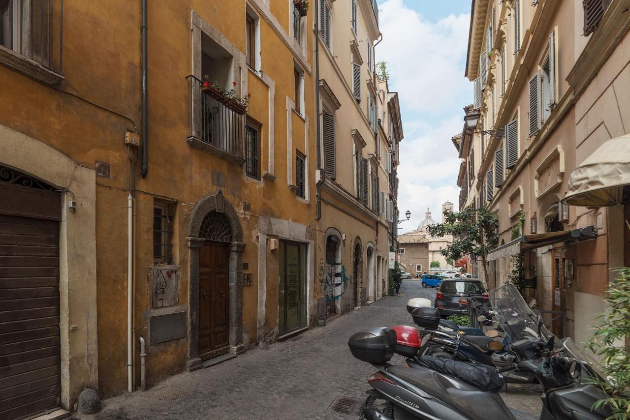Stylish Flat Domus Aurea * Rom